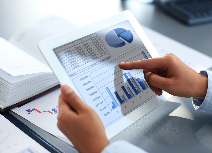 Avatar for 	Revenue Cycle Analyst voice sample